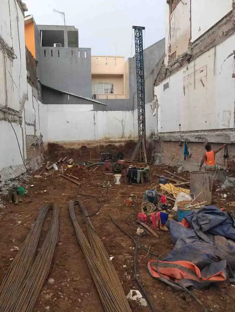 Perbedaan Bore Pile dan Strauss Pile