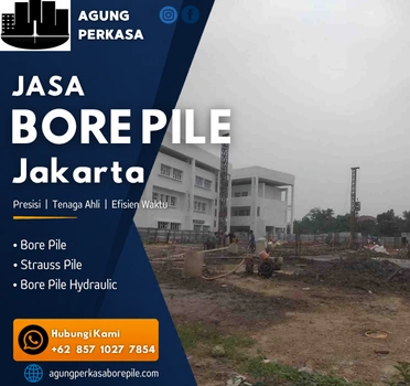 Proses pengeboran bore pile mini crane di Jakarta untuk pondasi Bangunan di Jakarta