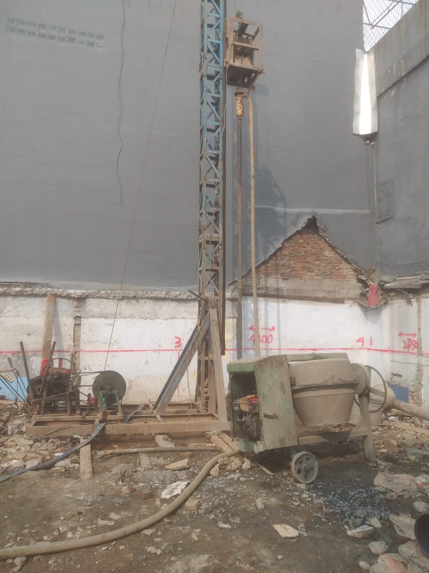 Proyek Borepile Pondasi Rumah
